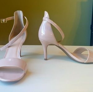 Nude/blush patent sandals size 6.5